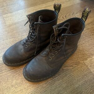 BROWN DR. MARTEN BOOTS